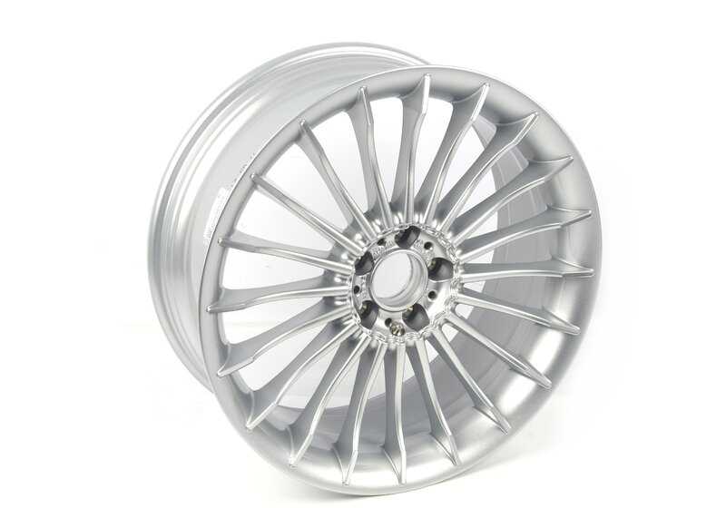 Silver alloy wheels for BMW 7 Series F01, F02 (OEM 36107980129). Original BMW