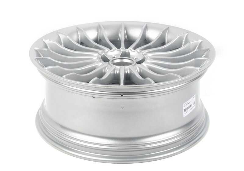 Silver alloy wheels for BMW 7 Series F01, F02 (OEM 36107980129). Original BMW