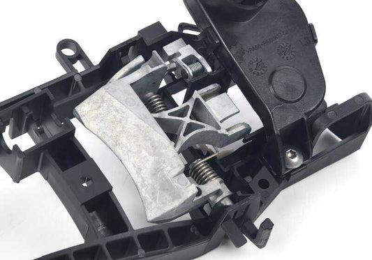 Soporte interior maneta puerta delantera izquierda OEM 51217290115 para BMW F32, F32N, F33, F33N, F82, F82N, F83, F83N. Original BMW.