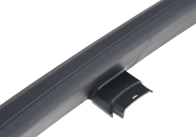 Cubierta marco ventana trasera izquierda OEM 51357384927 para BMW F90 (M5, M5 CS) y G30 (518d). Original BMW.