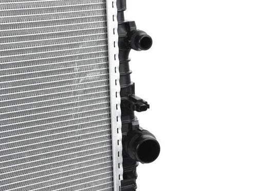 Kühlschrank für BMW X5 G05, X6 G06, X7 G07 (OEM 17115A5C822). Original BMW