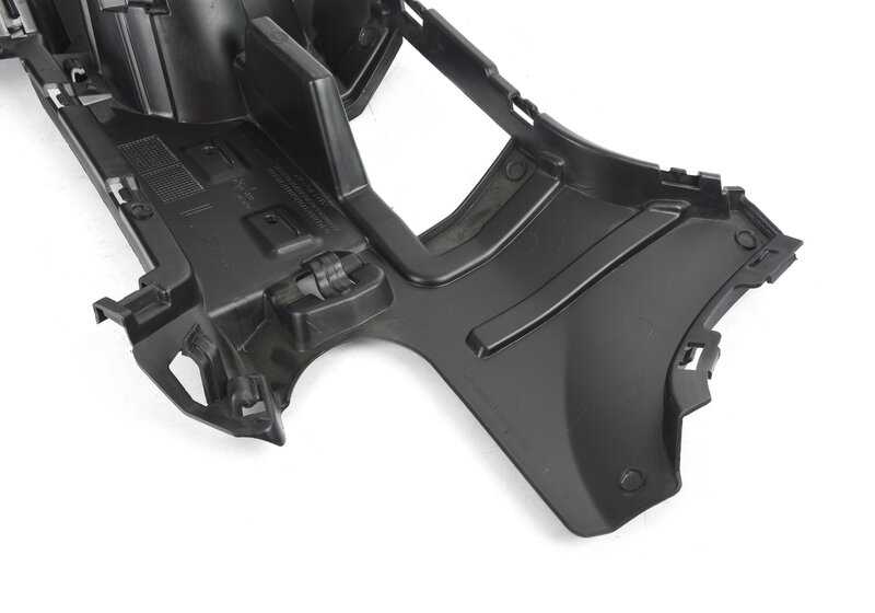 Marco embellecedor antiniebla izquierdo OEM 51118073959 para BMW X1 F48 (modelos: 18i, 20i, xDrive20d, xDrive25i, sDrive16d). Original BMW.