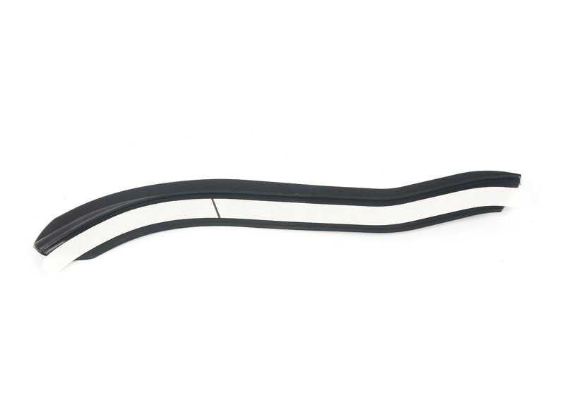 Guía de agua derecha OEM 51497359786 para BMW F31 y F31N. Pieza original BMW para canalizar el agua en el lateral del maletero.