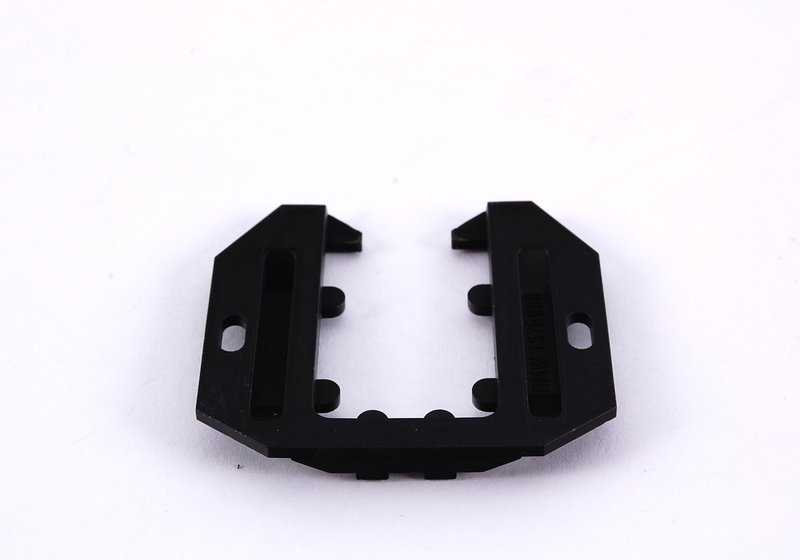 Chapa de fijación OEM 62161379986 para BMW E34 y E32. Original BMW.