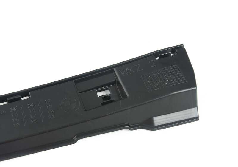 Soporte lateral izquierdo OEM 51777285795 para BMW F32, F32N, F33, F33N. Pieza original BMW.