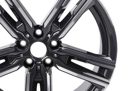 Roues en alliage pour la série BMW 8 G14, G15, G16 (OEM 36118090019). BMW d'origine