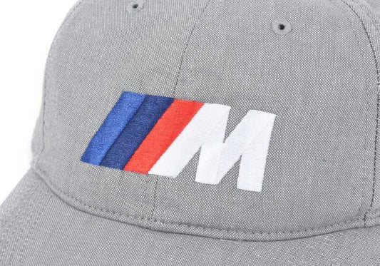 Graue Kappe mit BMW M OEM -Logo 80162864021, Einzelgröße, 100% organischer Baumwolle, Aluminiumanpassung. Für BMW M. Original BMW -Fans.