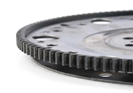 Volante automatico per BMW Serie 1 E81, E82, E87, E88, Serie 3 E90, E91, E92, E93, Serie 5 E60, E61, F10, F11, Serie 6 E63, E64, Serie 7 E65, E66, F01, F02 , X1 E84, X3 E83N, X5 E70, Z4 E85, E86, E89 (OEM 1127548102). BMW originale.