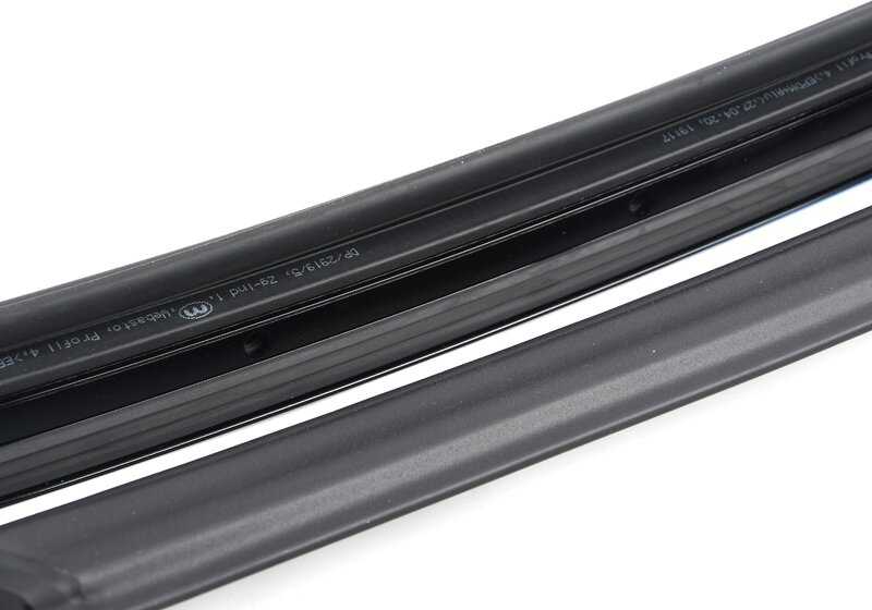 Junta delantera de techo rígido OEM 54377415362 para BMW F33 y F83 (todos los modelos compatibles). Acabado en negro brillante. Original BMW.