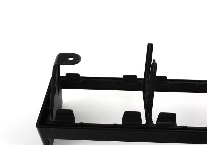 Marco embellecedor consola central OEM 51168217479 para BMW E36 316i (modelos CA11, CA12, CA21, CA22, CA71, CA72, BE11, BE12, BE21, BE22). Original BMW.