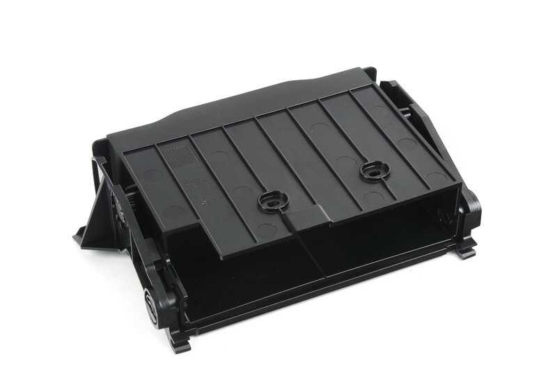 Revestimiento del maletero izquierdo OEM 51473427993 para BMW E86. Original BMW.