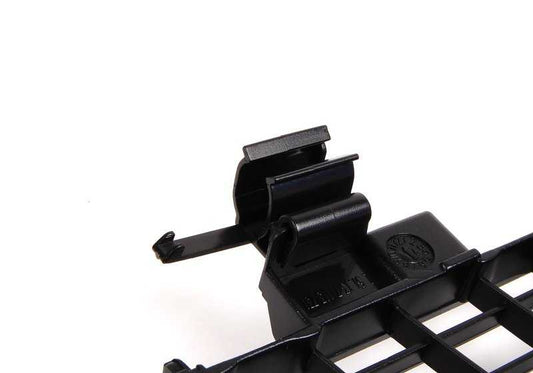 Rejilla delantera izquierda OEM 51137113731 para BMW X5 E53 (1999-2006). Original BMW.