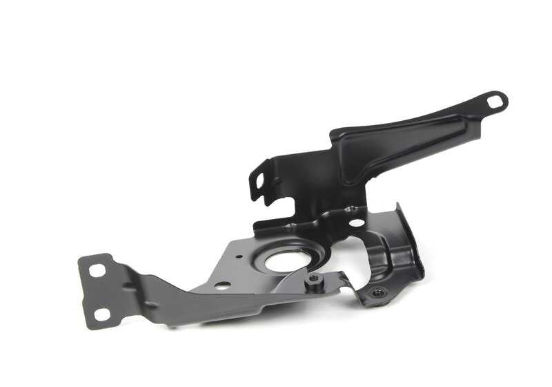 Soporte lateral derecho delantero OEM 41008082032 para BMW G80 M3, M3 CS y M3 Competition. Original BMW.