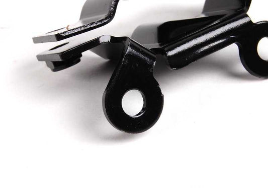 Suporte de tubo de radiador de óleo do motor para BMW E60 E60N E61 E61N 6 Series E63 E63N E64 E64N (OEM 17227540670) BMW originais.