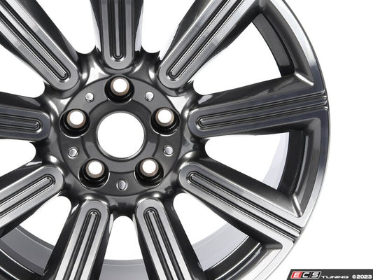 Cerchio in lega leggera 8Jx18 ET57 Spectre Grey OEM 36116883351 per MINI Clubman F54, Clubman F54 LCI... e altro ancora. MINI originale.