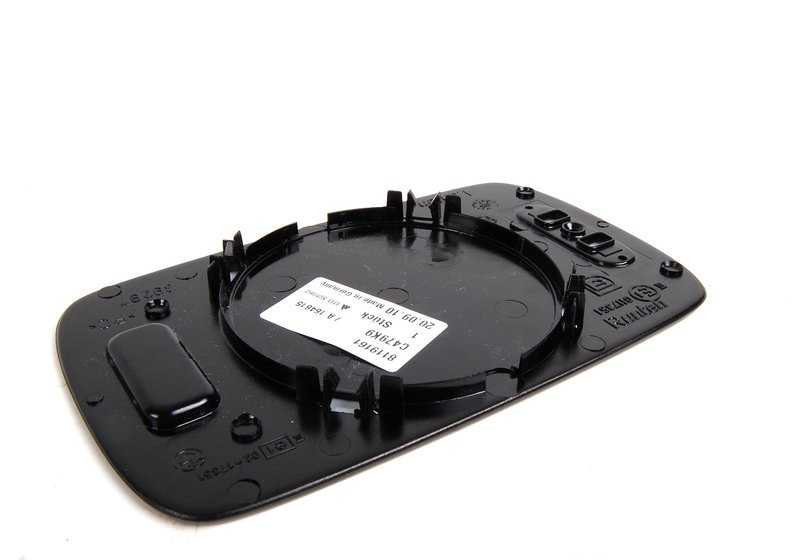 Crystal mirror Flat rearviews OEM 51168119161 for BMW E36, E34. Compatible with models such as 316i, 318i, 320i, 325i and more. Original BMW spare.