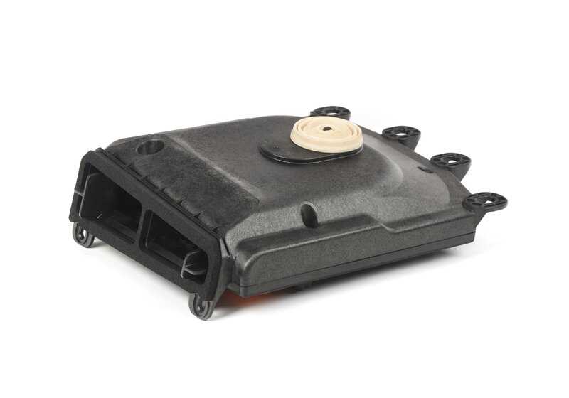 Subwoofer derecho OEM 65139143134 para BMW E60, E61, E63, E64. Original BMW.