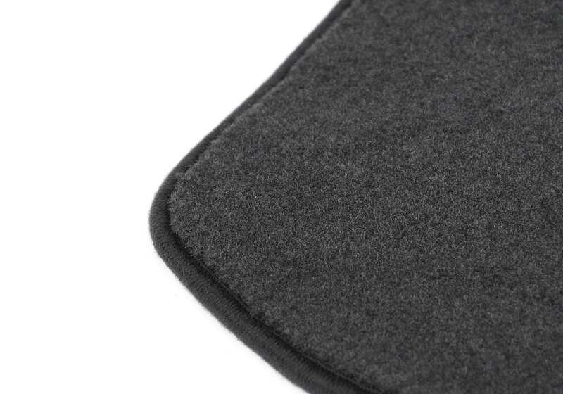 OMD Color OP PATIPLA OEM 51477491459 pour BMW G01, G08, G02. MAT BMW d'origine compatible avec X3 et X4 dans diverses versions et automobilisations. Qualité et ajustement parfaits. BMW d'origine.