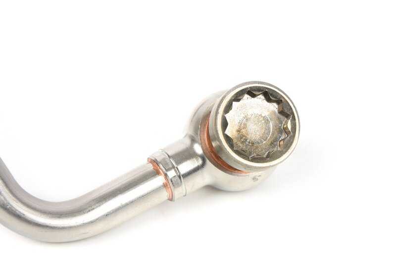 Tubería refrigerante OEM 11538841580 para BMW G30 (M550i xDrive, ALPINA B5) y G11 (750i). Compatible con motores N63B y N63R. Sistema de refrigeración del turbo. Original BMW.