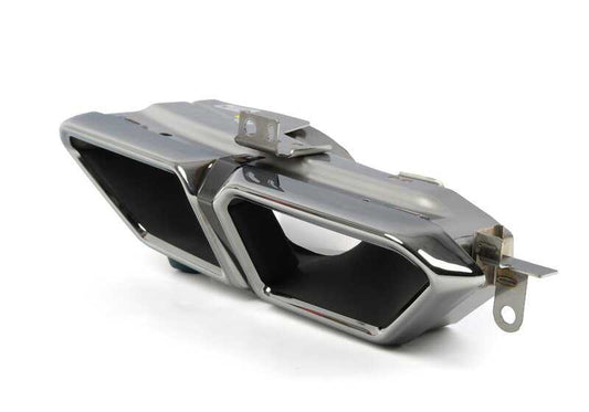 Embellecedor salida escape izquierda OEM 51128082909 para BMW G70 Serie 7. Original BMW.