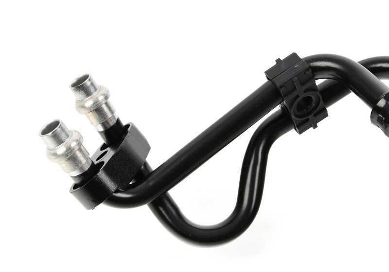 Tubería de enfriador de aceite OEM 17212227235 para BMW E36 y Z3. Original BMW.
