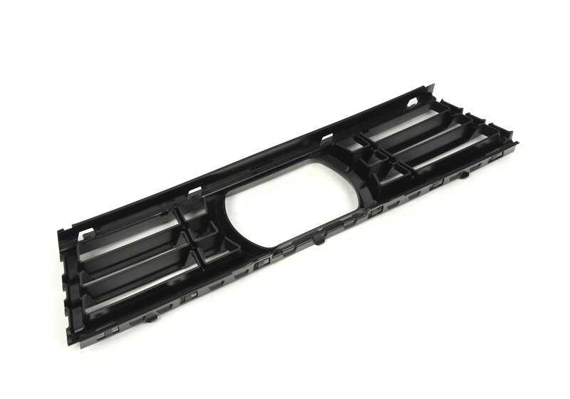 Rejilla central de entrada de aire OEM 51117415562 para BMW G32 (630i, 620d, 630d) con y sin xDrive. Compatible con modelos fabricados entre 2017 y 2020. Original BMW.