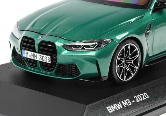 Miniatura de coche BMW M3 G80 escala 1:18 OEM 80435A51948 para BMW M3 G80 (G80). Puertas, capó y maletero abren. Original BMW.