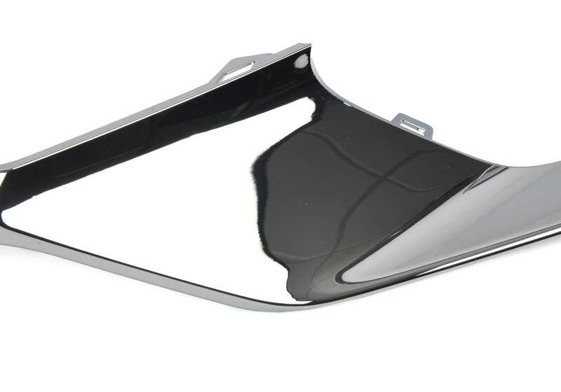 Moldura decorativa delantera izquierda OEM 51117470329 para BMW X7 {G07 xDrive30d, xDrive40d, xDrive40i, xDrive50i}. Original BMW.