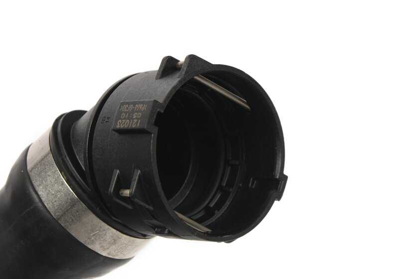 Manguera de refrigerante motor OEM 17129797615 para BMW G01, G08, G02. Original BMW.