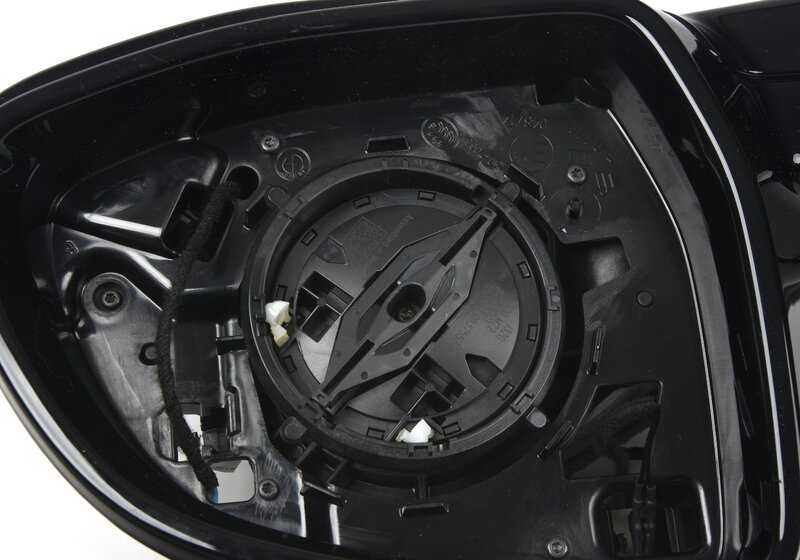 Retrovisor derecho exterior con memoria y acabado negro brillante OEM 51165A30B62 para BMW X6 G06 {xDrive30i, xDrive30d, xDrive40i, 40i, 40d} (producción desde 2023). Original BMW.