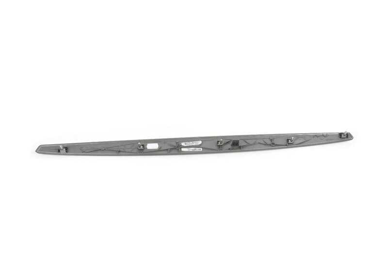 Embellecedor salpicadero acabado plata mate OEM 51459197215 para BMW E81, E82, E87, E88. Pieza original BMW.