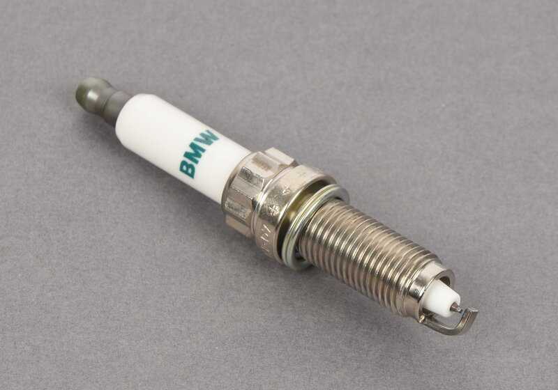 Bujía High Power OEM 12120050948 para BMW G12 (M760Li xDrive), G05 (X5 xDrive50i), G07 (X7 xDrive50i). Compatible con motores N63M y N74L. Original BMW.