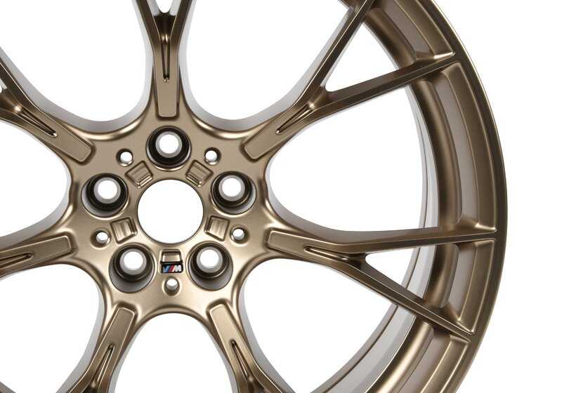 Llantas de aleación M diseño Y-Spoke 789 OEM 36119501872 para BMW F90 M5 y M5 CS. Color bronce dorado, 20". Original BMW.