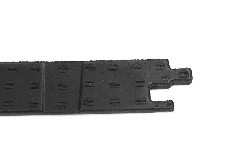 Tapón embellecedor lateral derecho OEM 51777345096 para BMW X5 F15 (modelos: sDrive25d, xDrive25d, sDrive35i). Compatible con versiones fabricadas entre 2013 y 2018. Original BMW.