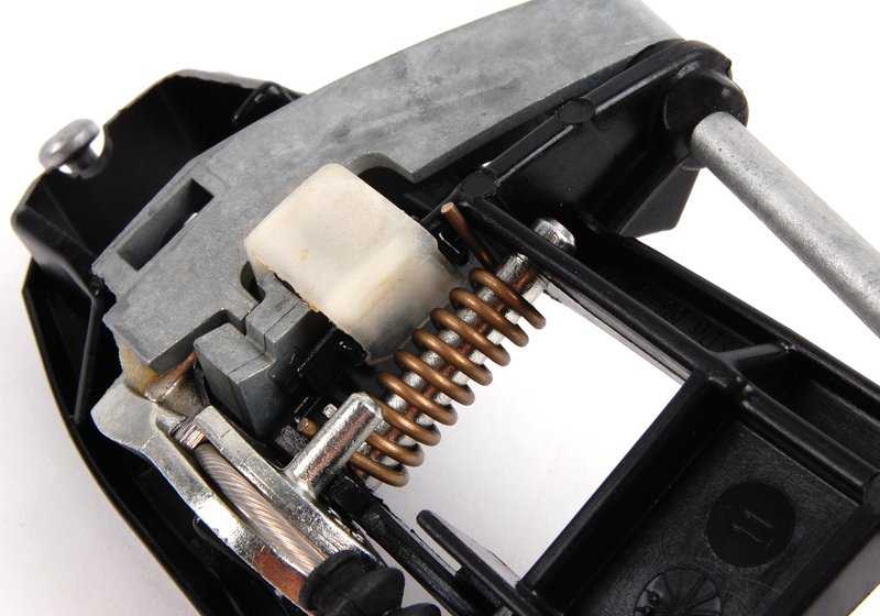Portador empuñadura exterior puerta delantera izquierda OEM 51217048281 para BMW Serie 3 E46. Original BMW.