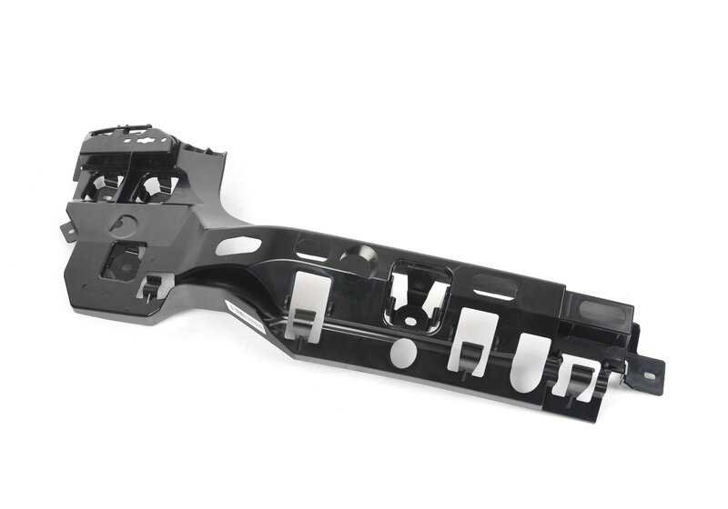 Soporte central izquierdo del parachoques trasero OEM 51125A1BF91 para BMW G20 316d, 318d, 318i. Original BMW.
