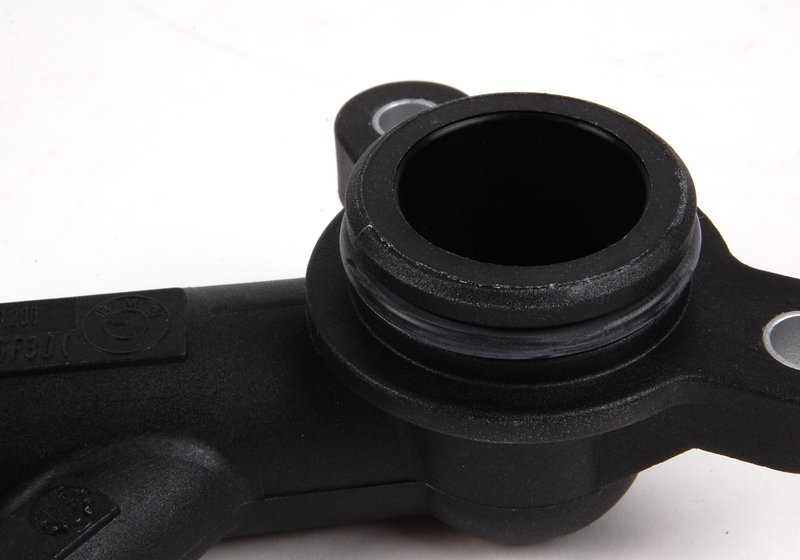 Conector de refrigerante OEM 11531739208 para BMW E36 y E34. Pieza original BMW.
