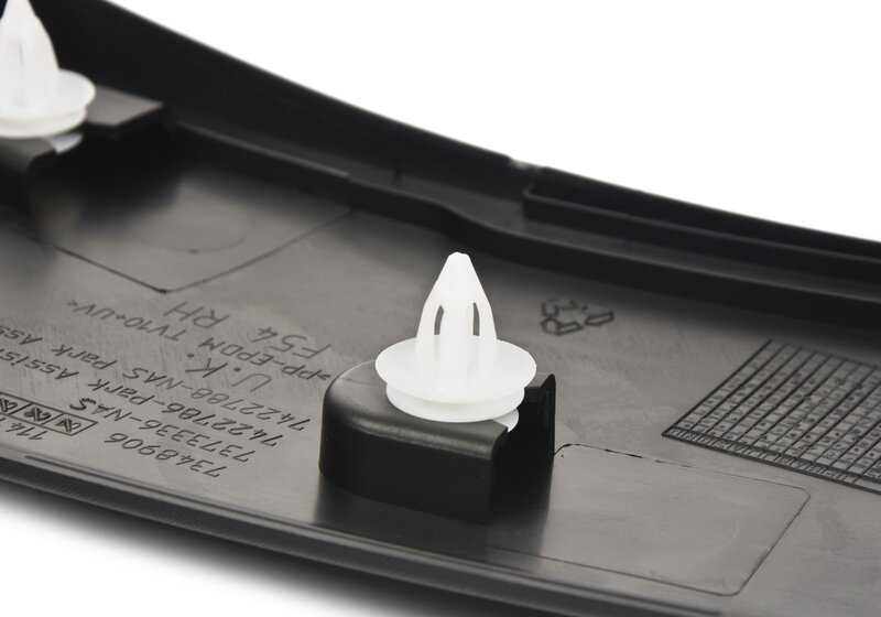 Paramento chapa pasa-ruedas delantero derecho OEM 51777448120 para MINI Clubman F54, F54 LCI. Original MINI.