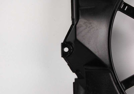 OM 64548370967 fan support frame for BMW E36 (316I CA11, CA12, CA21, CA22, CA71, CA72 / BE11, BE12, BE21, BE22) and Z3 (1.8, 1.9). Original BMW.