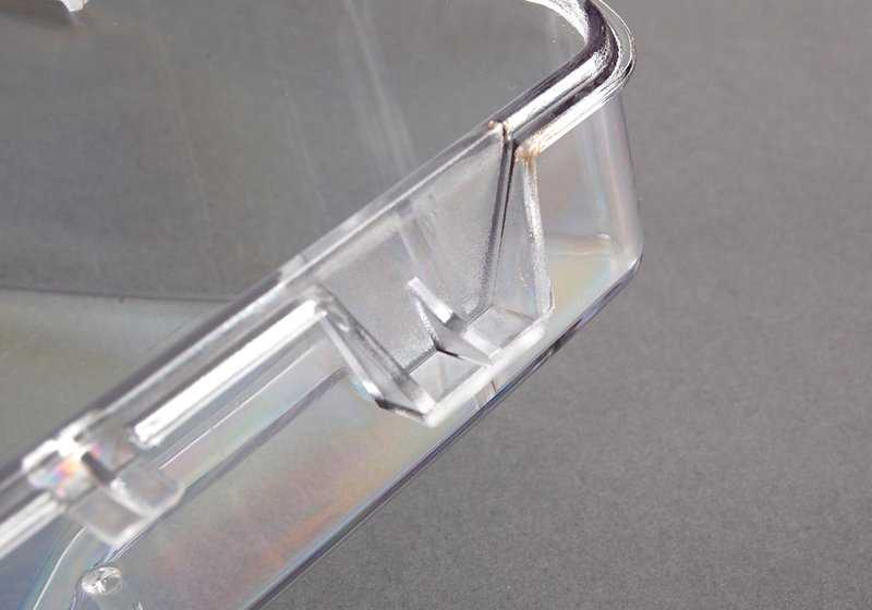 Tapa embellecedora izquierda faro OEM 63126929565 para BMW E60, E61. Pieza original BMW.