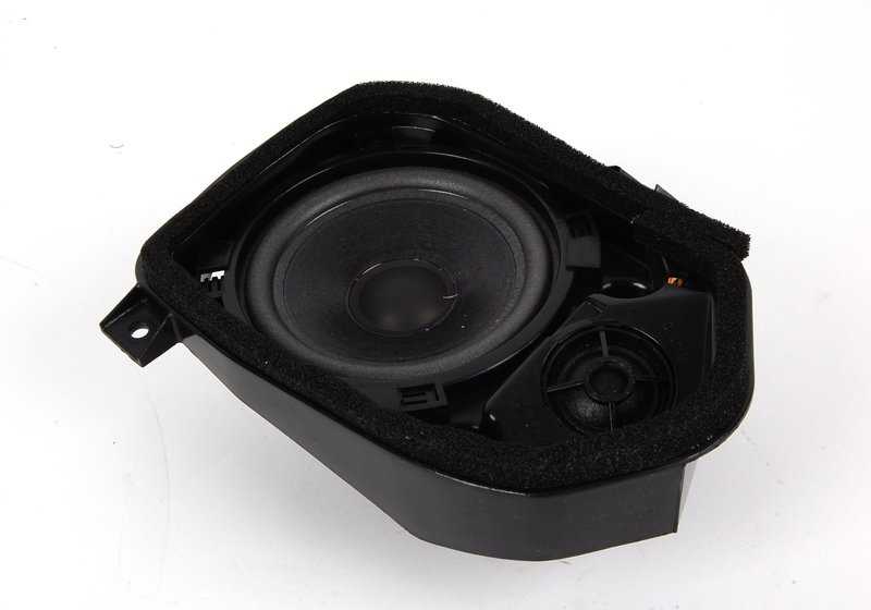 Altavoz trasero derecho OEM 65138357880 para BMW E36. Original BMW.