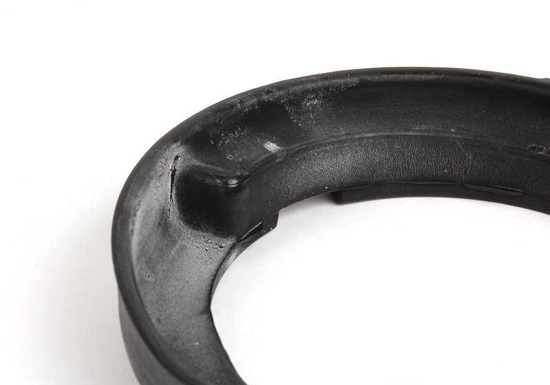 OEM washer 33521125260 for BMW E28, E24, E23, E32. Original BMW piece. Ideal for the assembly of the rear shock absorber with EDC system or level regulation.