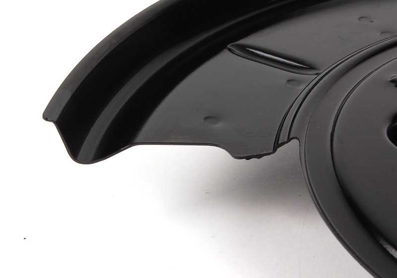 Protector de freno trasero derecho OEM 34212227780 para BMW E34. Pieza original BMW.