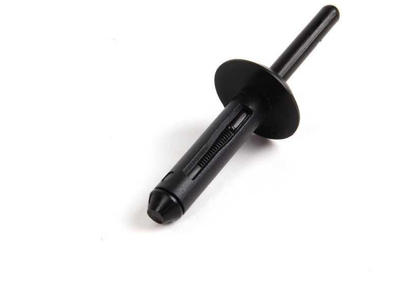 Remache ciego OEM 07142151750 para BMW G05, G09, F25 (modelos X5, XM, X3). Compatible con múltiples versiones y acabados. Pieza original BMW.