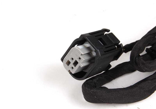 Cableado delantero parachoques OEM 61126928362 para BMW E60, E60N, E61, E61N. Compatible con sensores de aparcamiento (PDC). Original BMW.