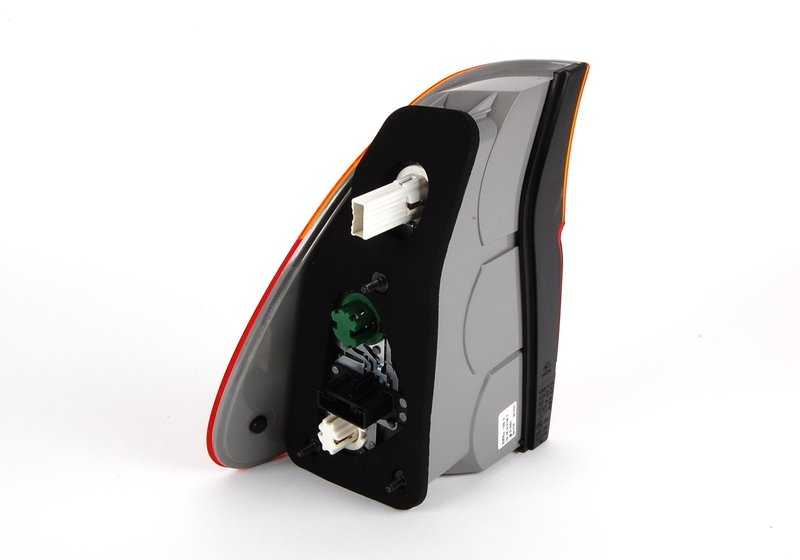 Luz traseira de parede lateral direita para BMW E53 X5 (OEM 63217158392). BMW originais.
