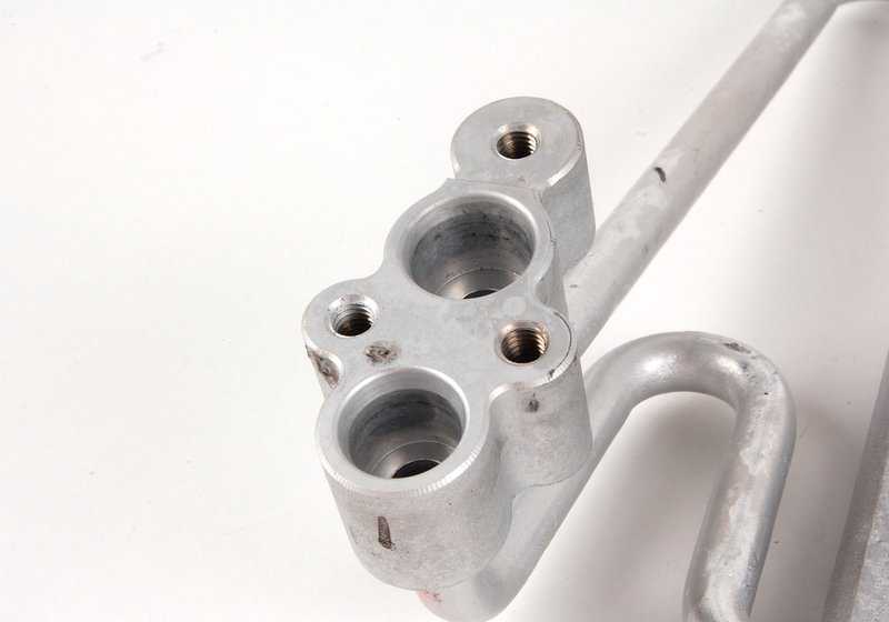 Condensador de aire acondicionado con secador OEM 64539239920 para MINI R56, Clubman R55, Cabrio R57, Countryman R60, Paceman R61... y más. Original MINI.