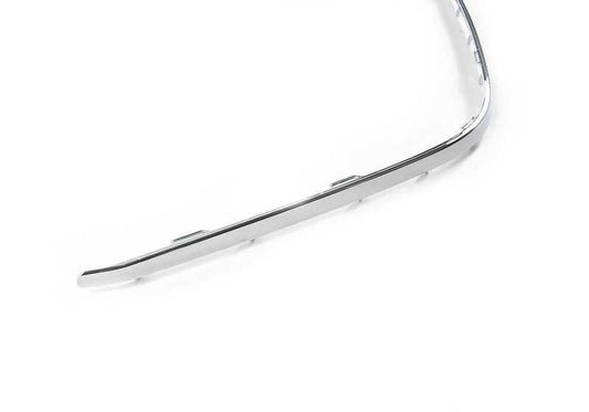 Paramento cromado para moldura de paragolpes delantero derecho OEM 51117033476 para BMW Serie 7 E65, E66, E67. Original BMW.