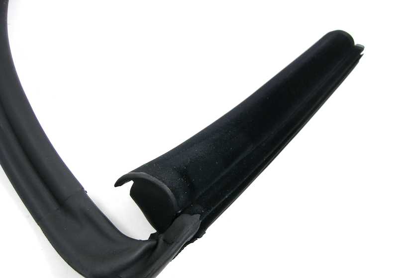 Junta goma parabrisas OEM 54318229828 para BMW E46. Original BMW.