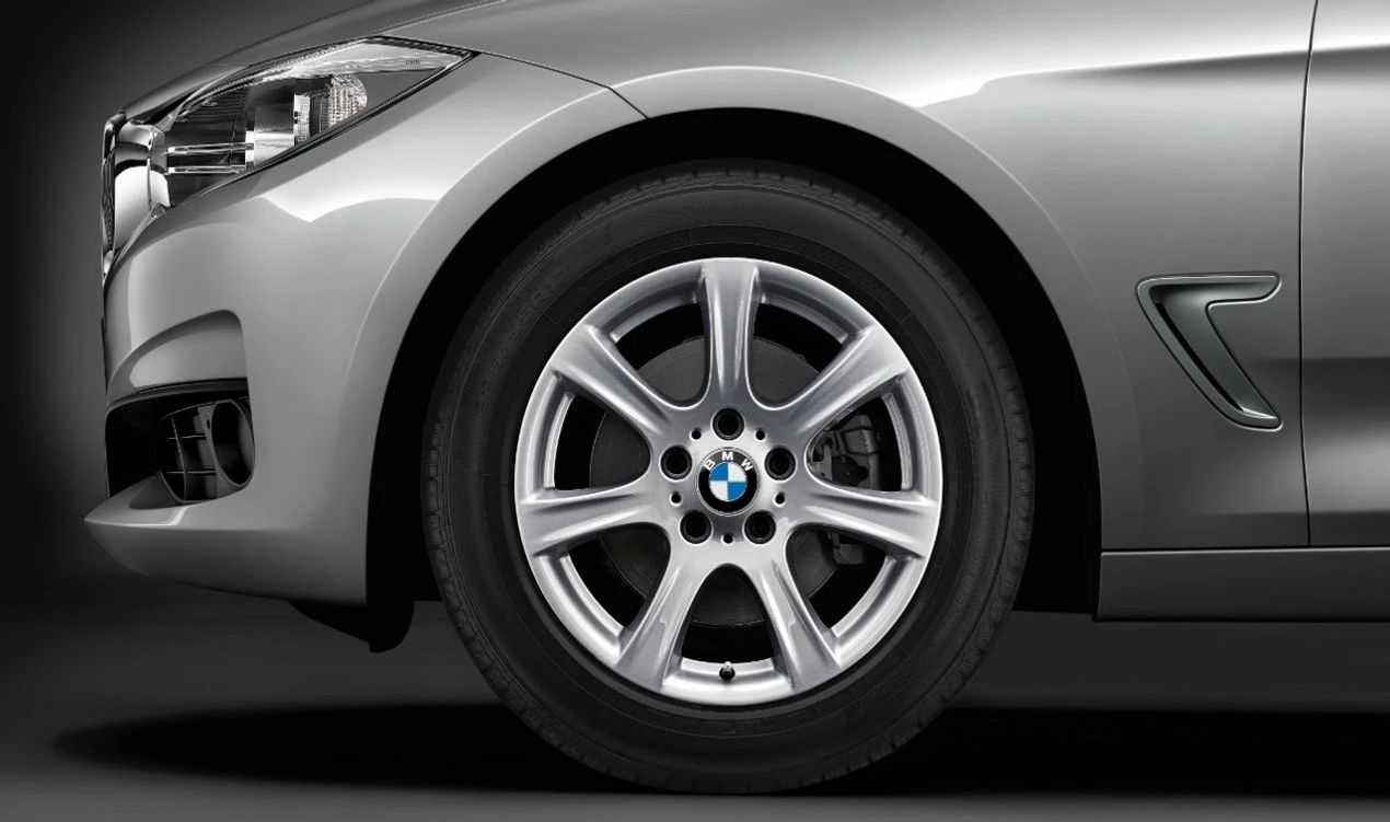 Llanta de aleación diseño estrella 394 OEM 36116796243 para BMW F30, F31, F35, F32, F33, F36. Original BMW.